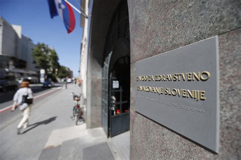 Z novim letom prihaja obvezni zdravstveni prispevek .